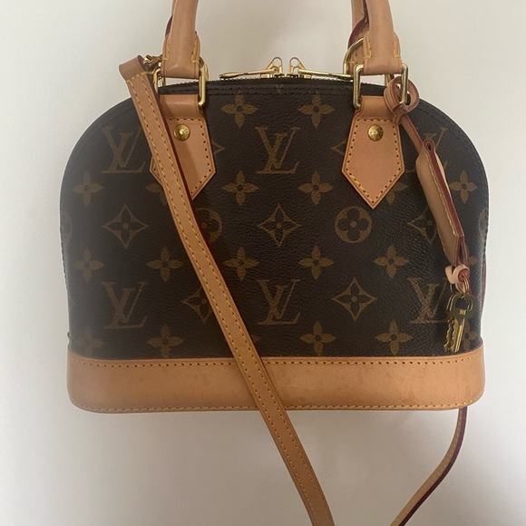 Louis Vuitton Alma BB bag - Picture 5 of 15